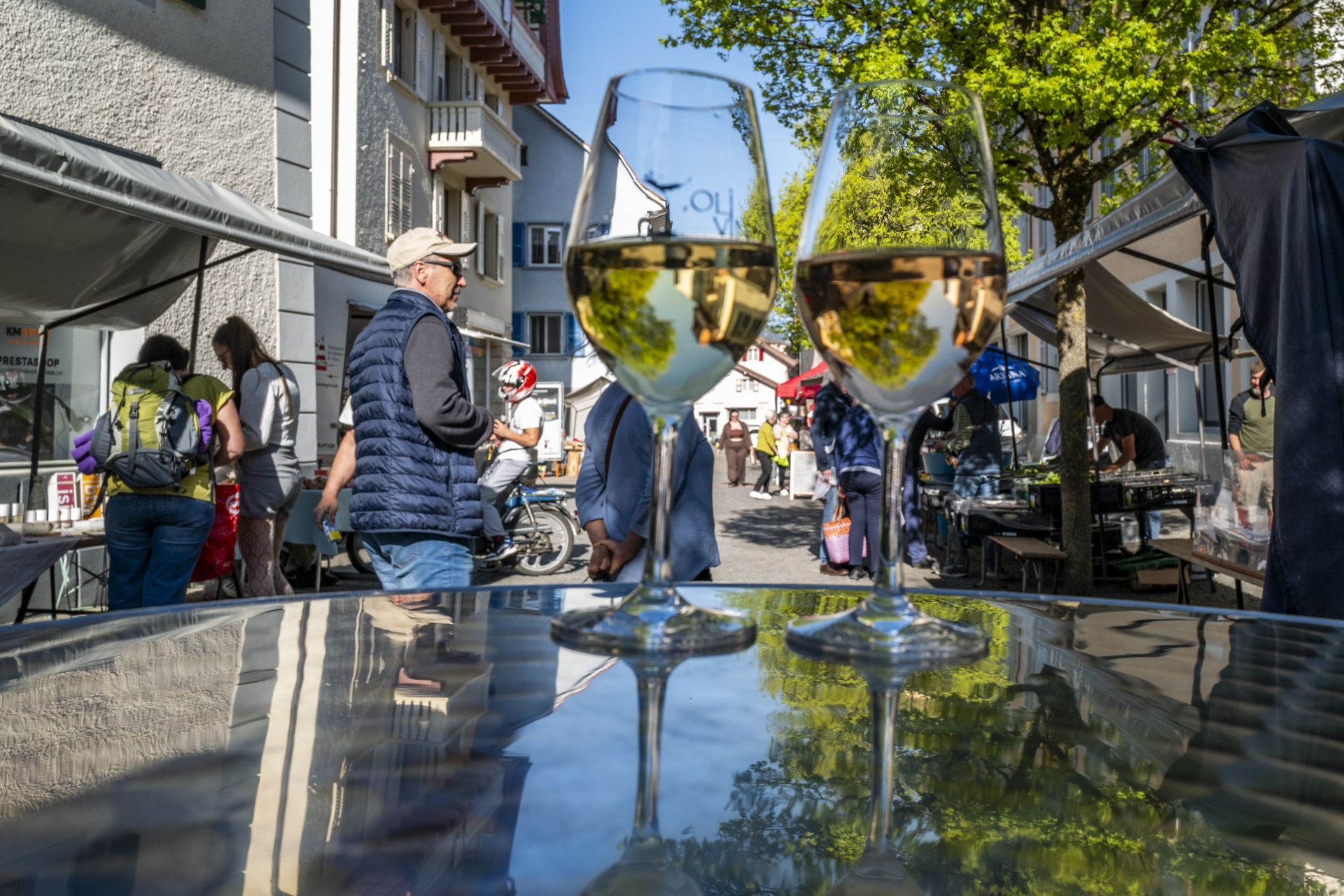 Marché en vieille ville de Moutier